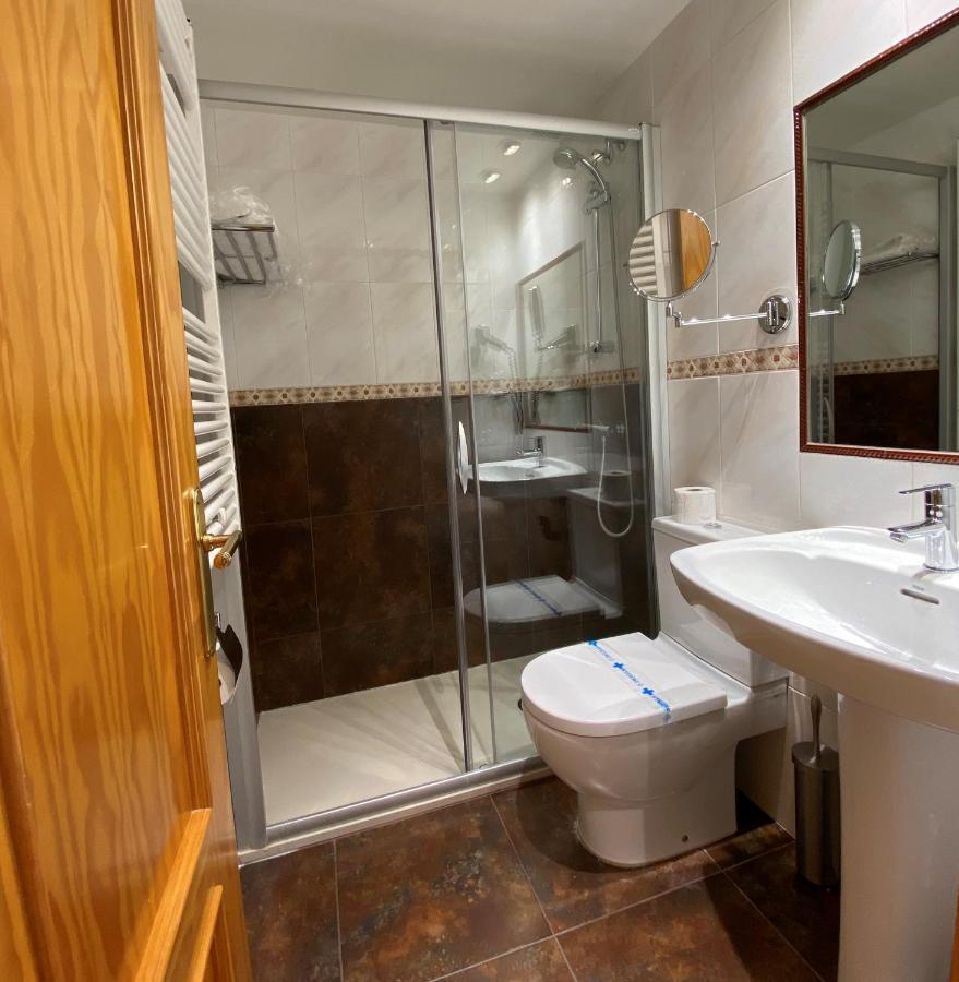 Hotel Casa Custodio Ла-Пуэбла-де-Рода Экстерьер фото