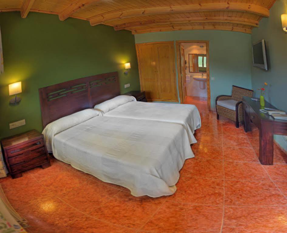 Hotel Casa Custodio Ла-Пуэбла-де-Рода Экстерьер фото