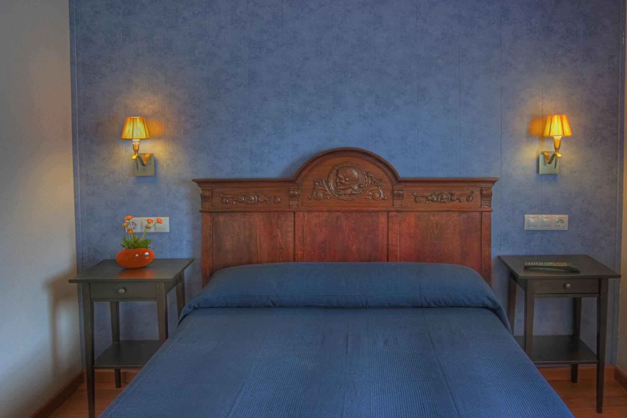Hotel Casa Custodio Ла-Пуэбла-де-Рода Экстерьер фото